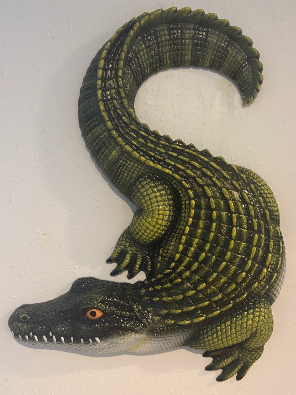 Alligator, 18” Wall Decor. Hand painted. Nautical Beach Decor. Gators. Florida.